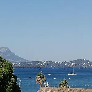 Petit Paradis - St Mandrier Village Appartement